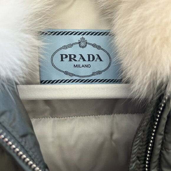 PRADA down Jacket, size 38/US 2-4 - Picture 8 of 15